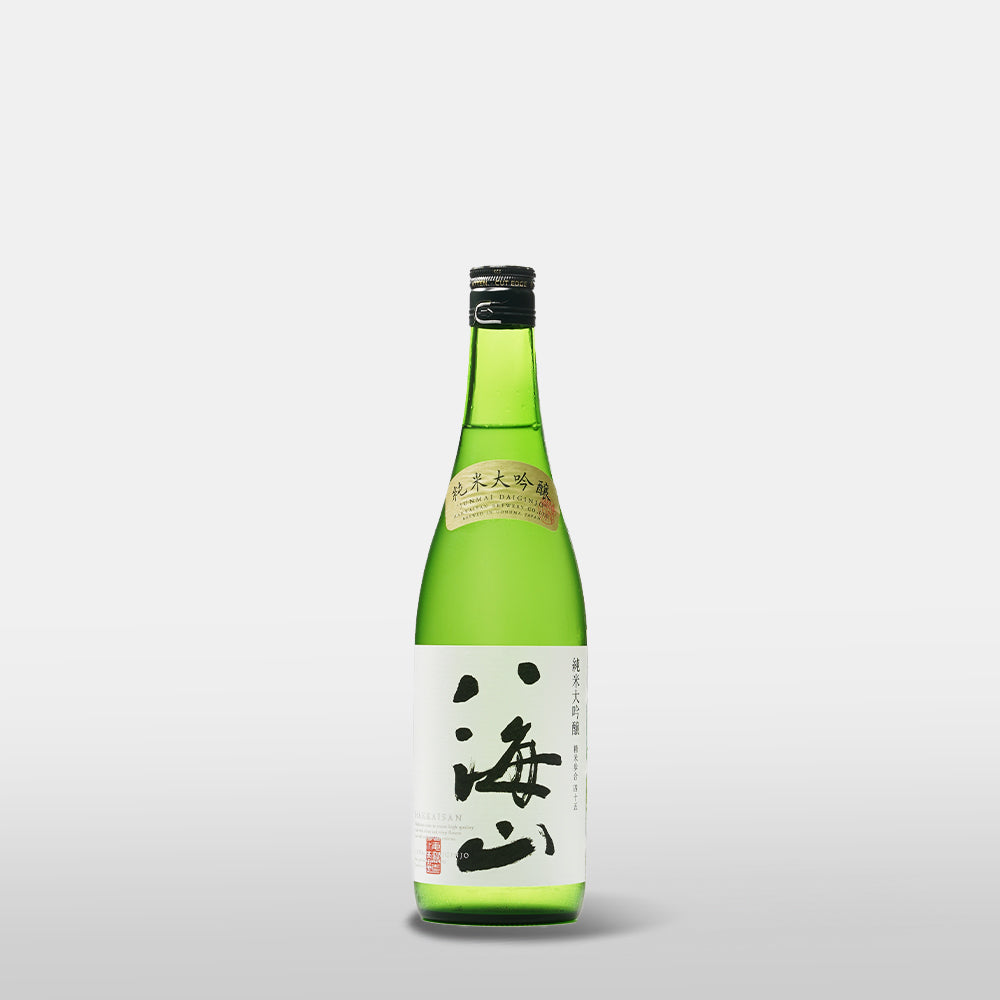 八海山 純米大吟醸